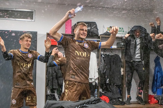 为公众揭开 为公众揭开